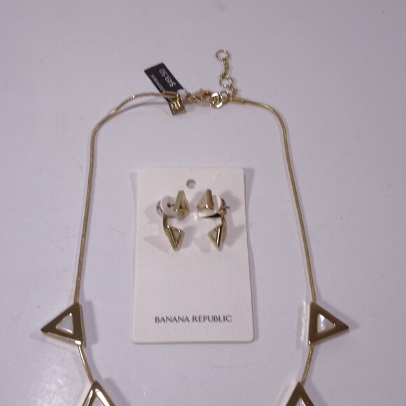 NWT Banana Republic Personal Edge Necklace and Earrings SET OF 2 PIECES NWT 100 - Picture 5 of 8